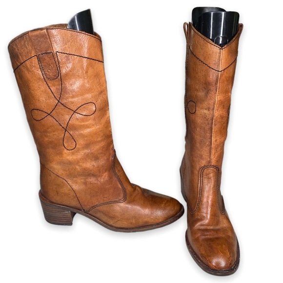 Vintage 1970s Sienna Brown Campus Riding Boots
Size 10 US - Picture 2 of 9